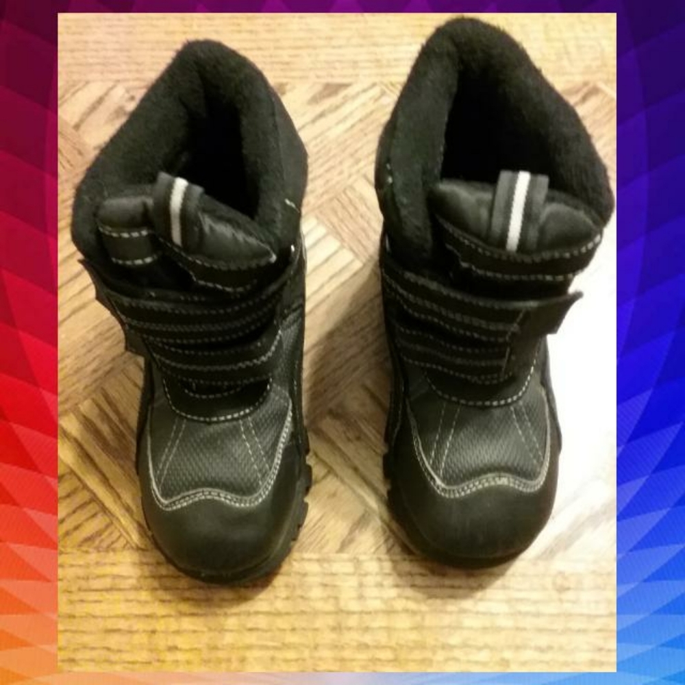 CHILDRENS PLACE BOOT SHOE